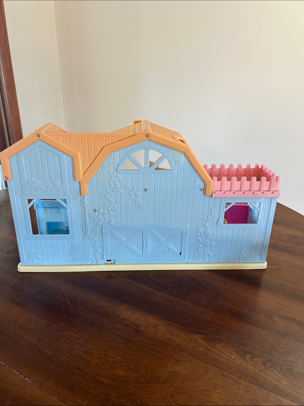 2003 Loving Family Stable - Picture 7 of 10
